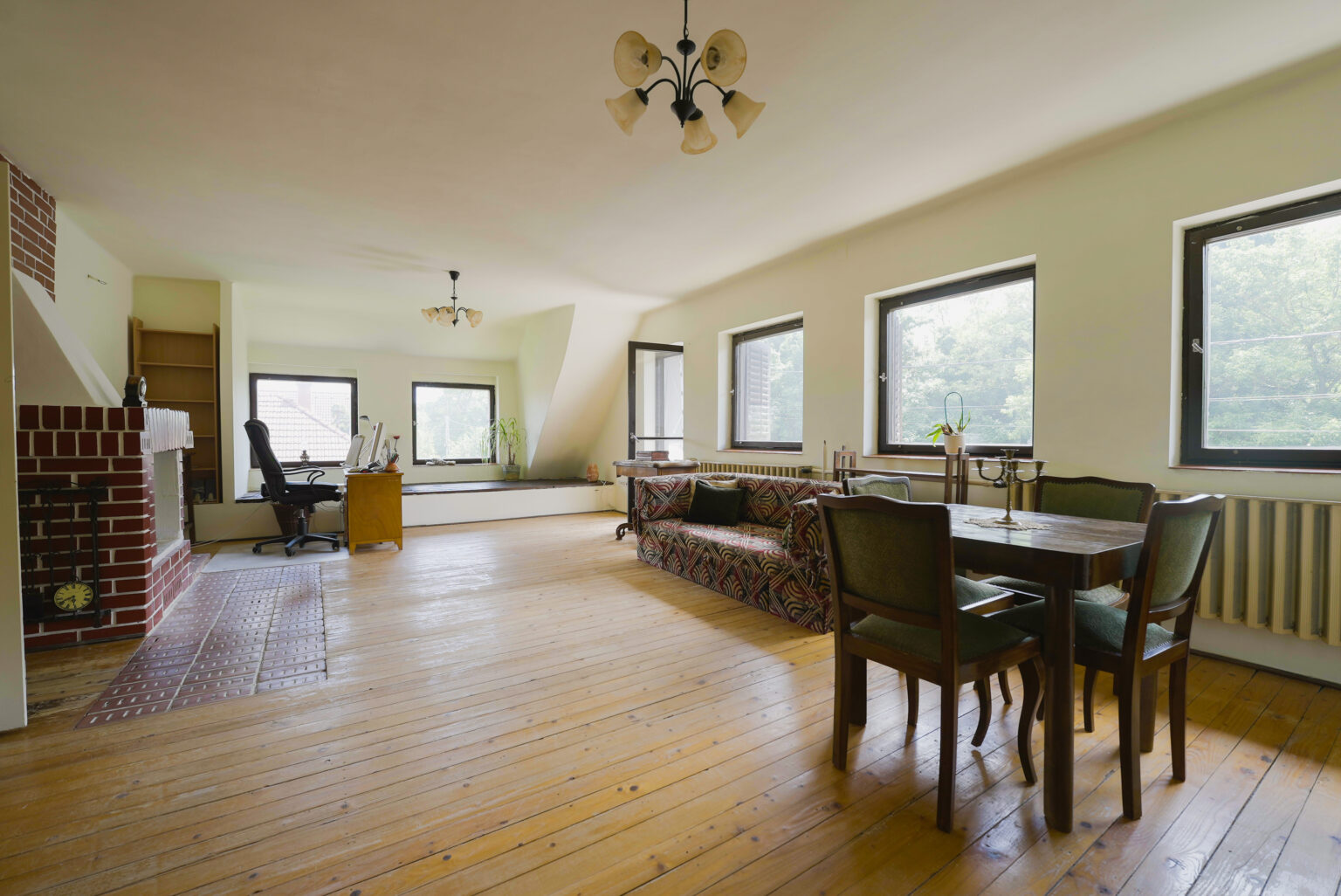 Eladó ház Gödöllő - emeleti nappali